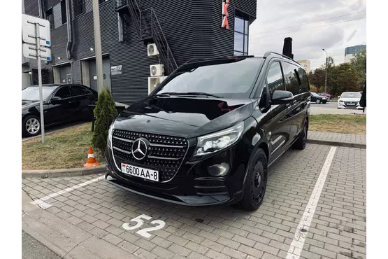 Салон Maybach V-Class